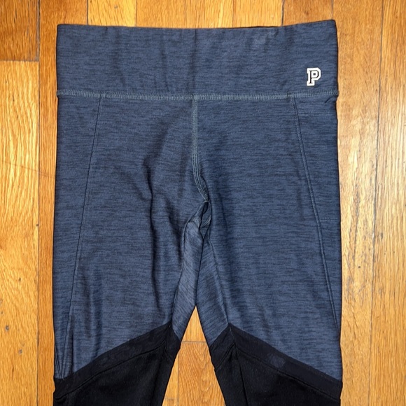 Victoria’s Secret PINK Ultimate Leggings in Grey, size XS - Picture 4 of 10